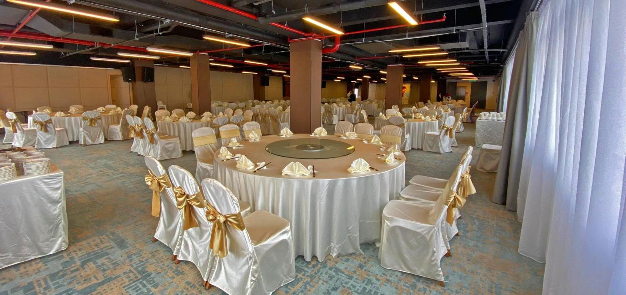Theatre Hotel Kuching Exterior photo